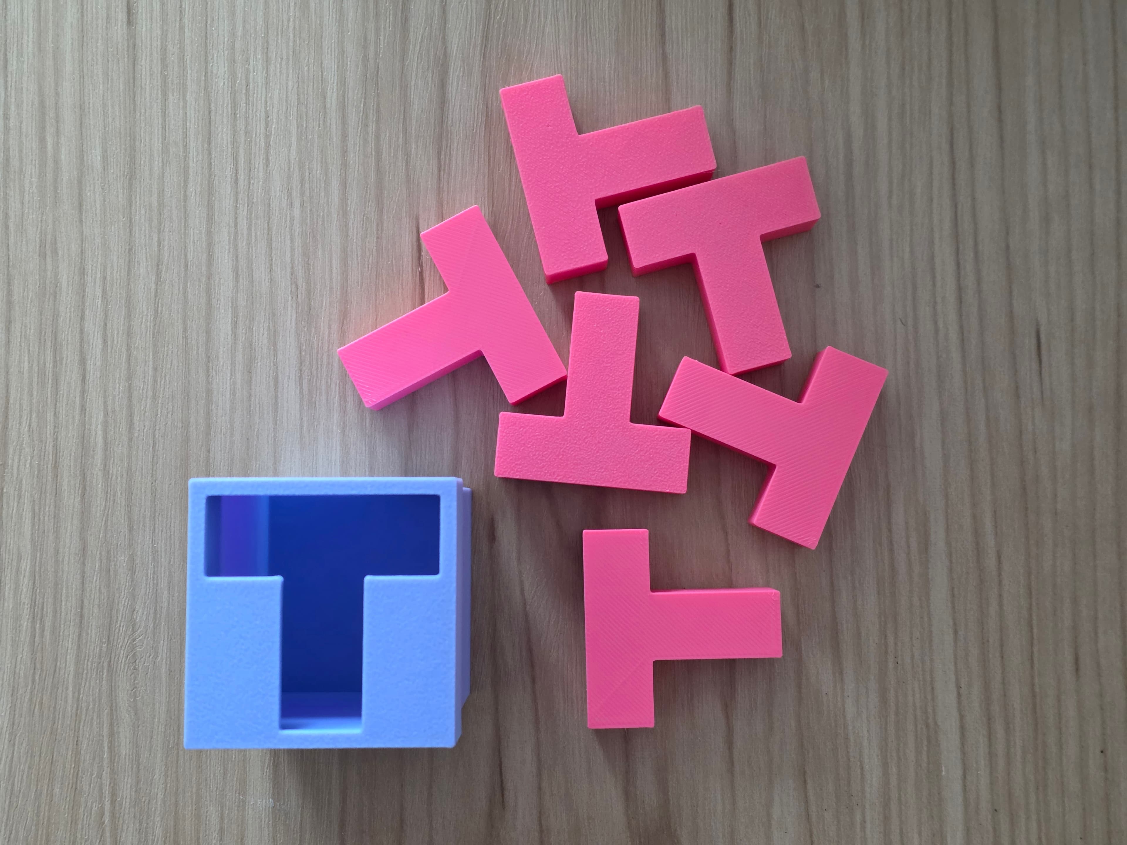 Six T 퍼즐